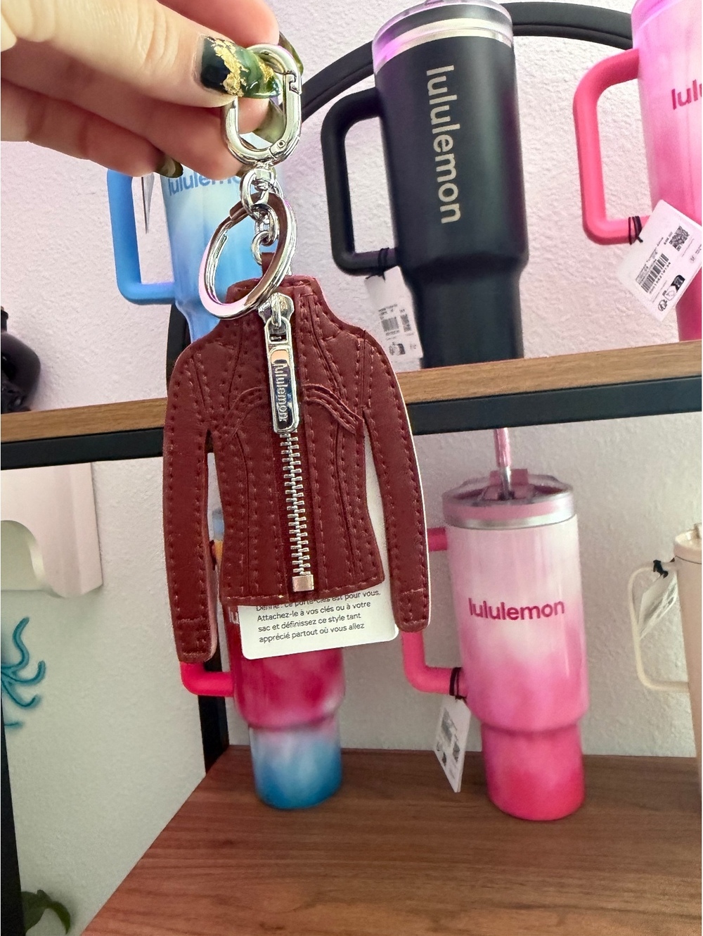 Lululemon Define Jacket Keychain in Burgundy NWT